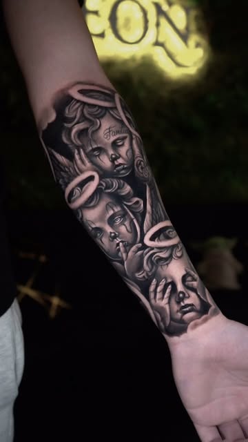 Angel Faces Sleeve