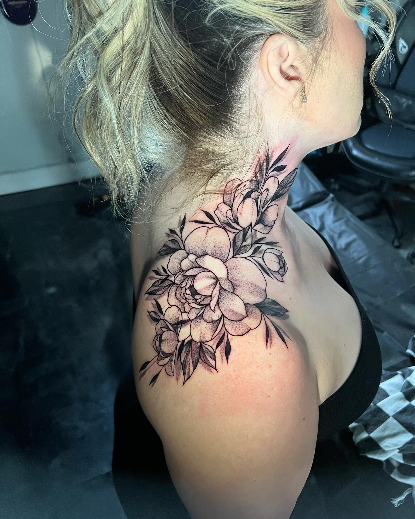 Floral Upper Shoulder