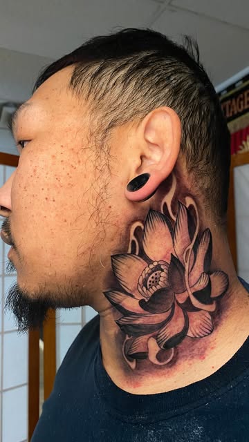 Back Neck Lotus Bloom