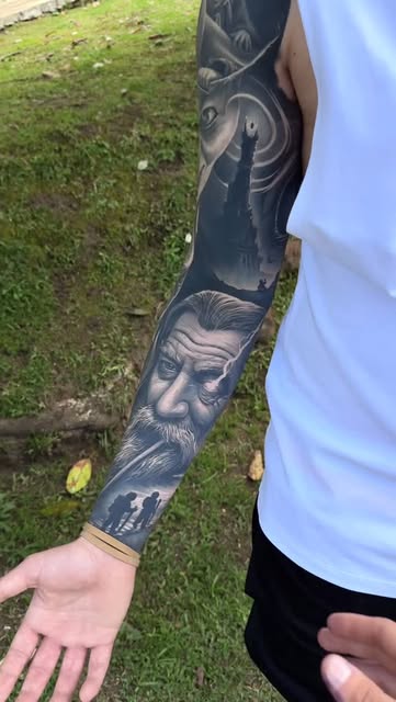 Brazo con retrato