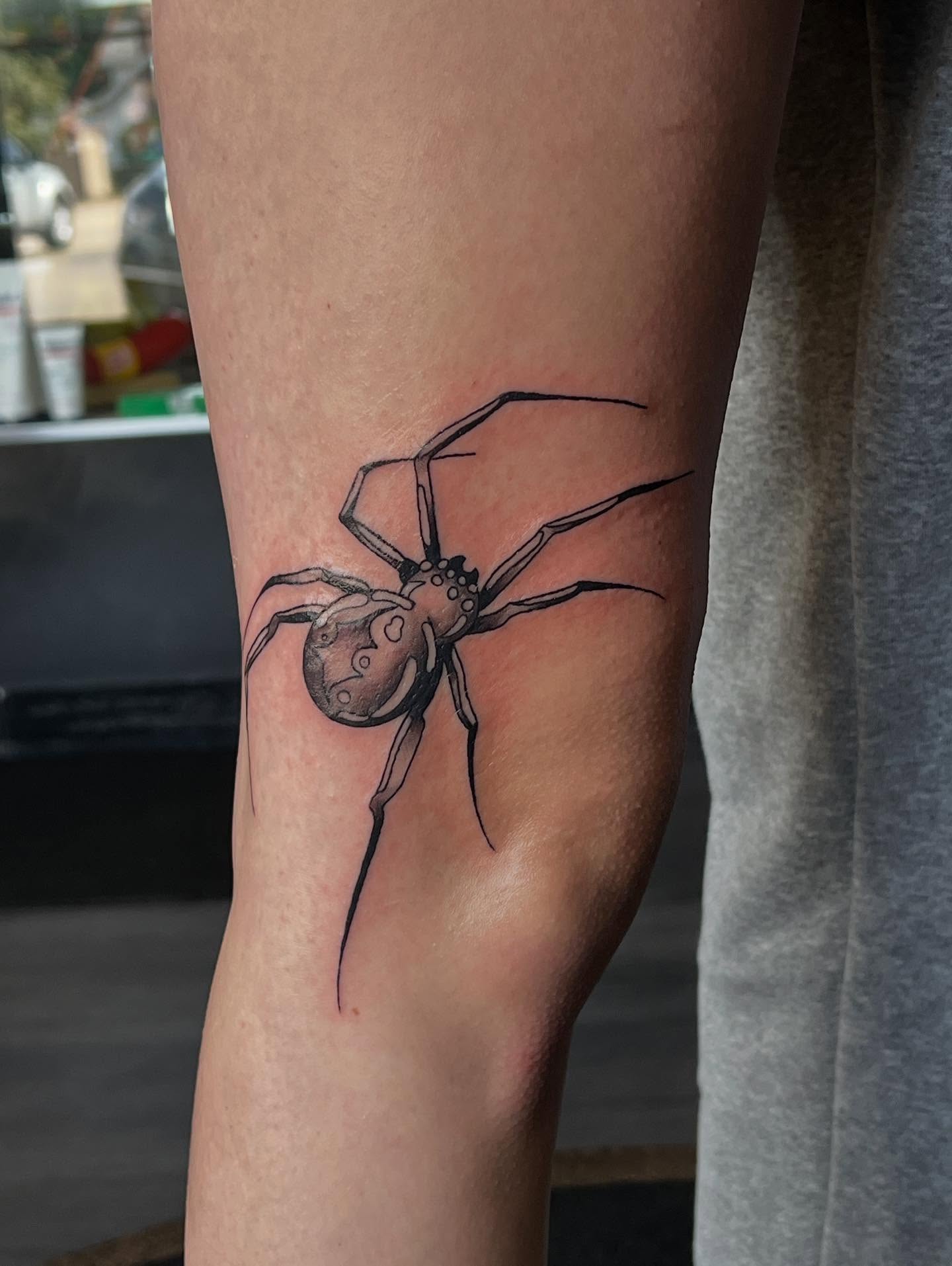 Black Widow Linework