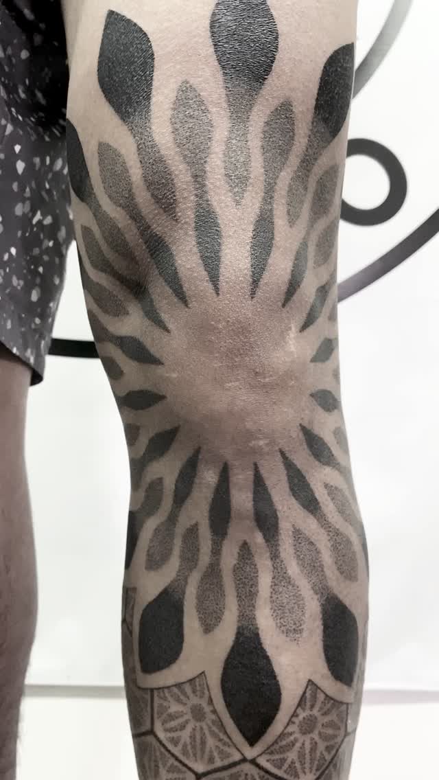 Líneas y sombras florales