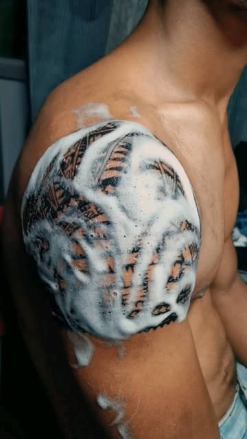 Guerrero tribal realista