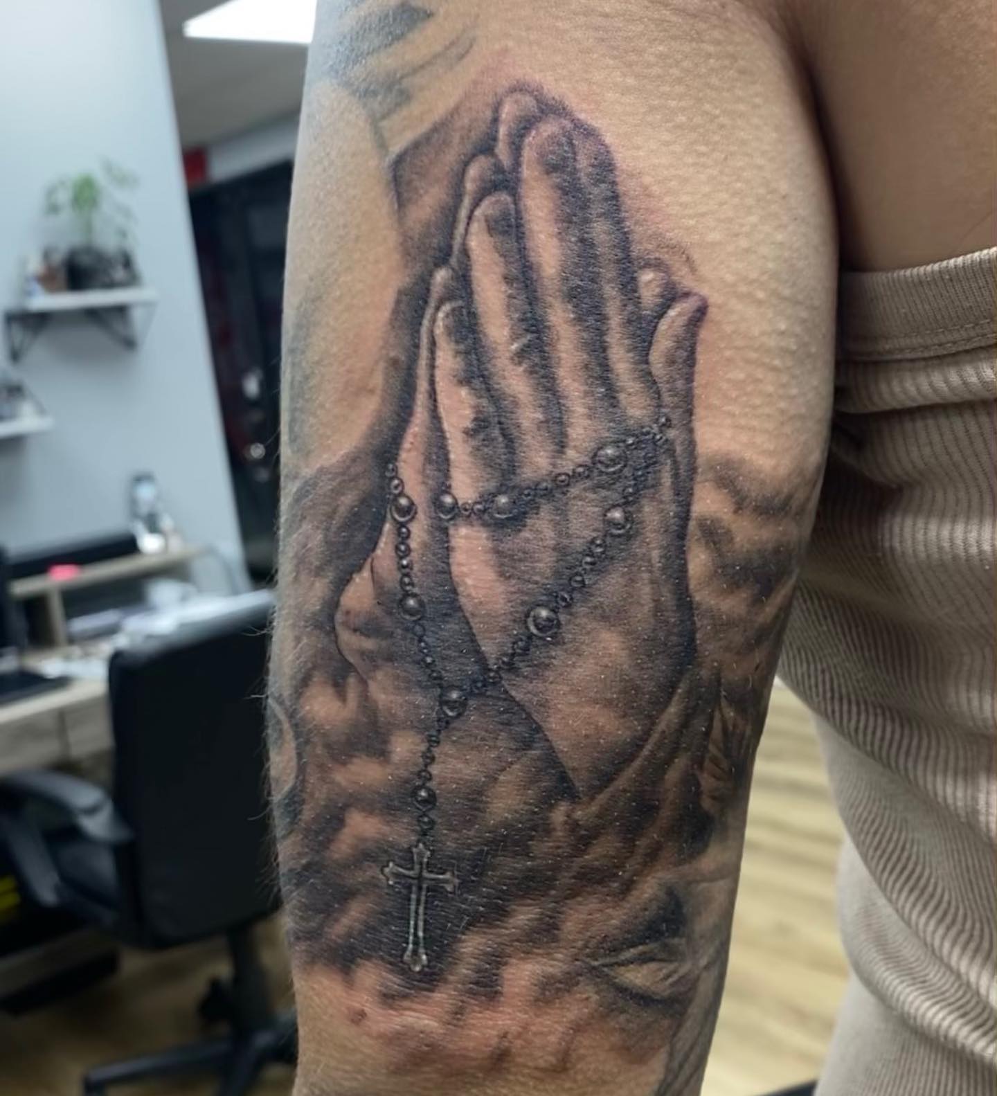 Rosary Hamsa Triceps