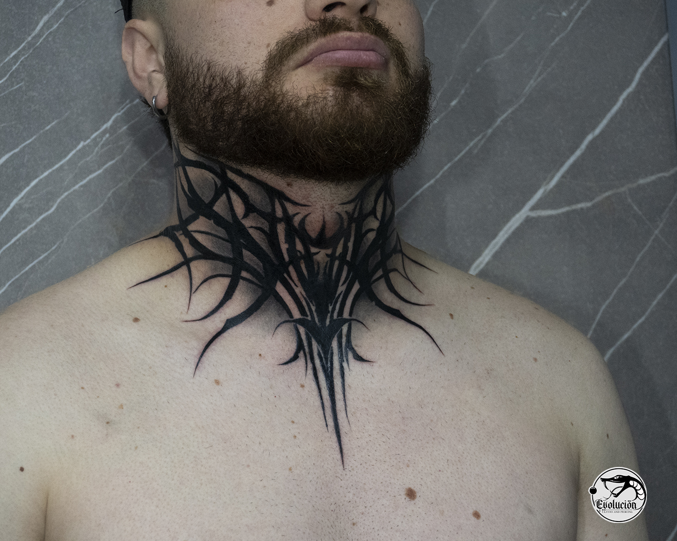 100+ Ideas de Tatuajes en el Cuello