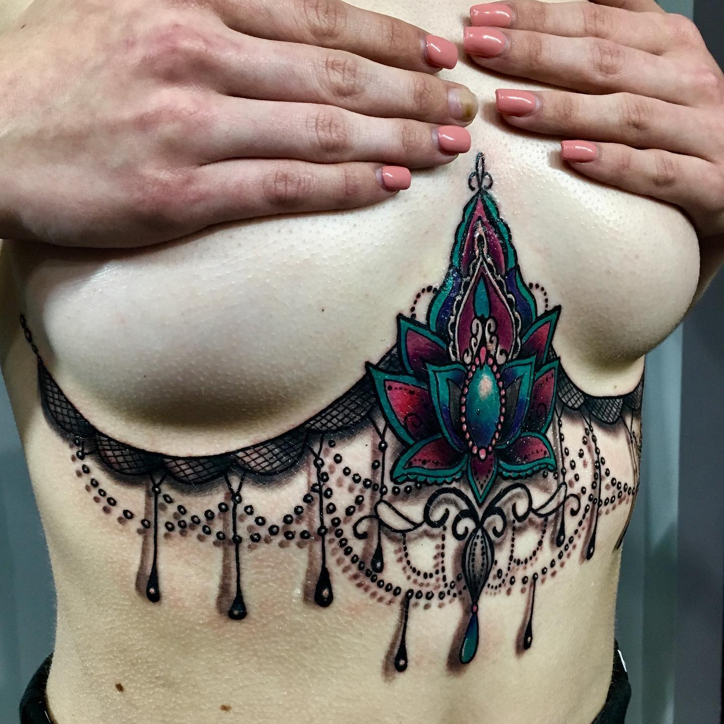 Floral Dreamcatcher Chest