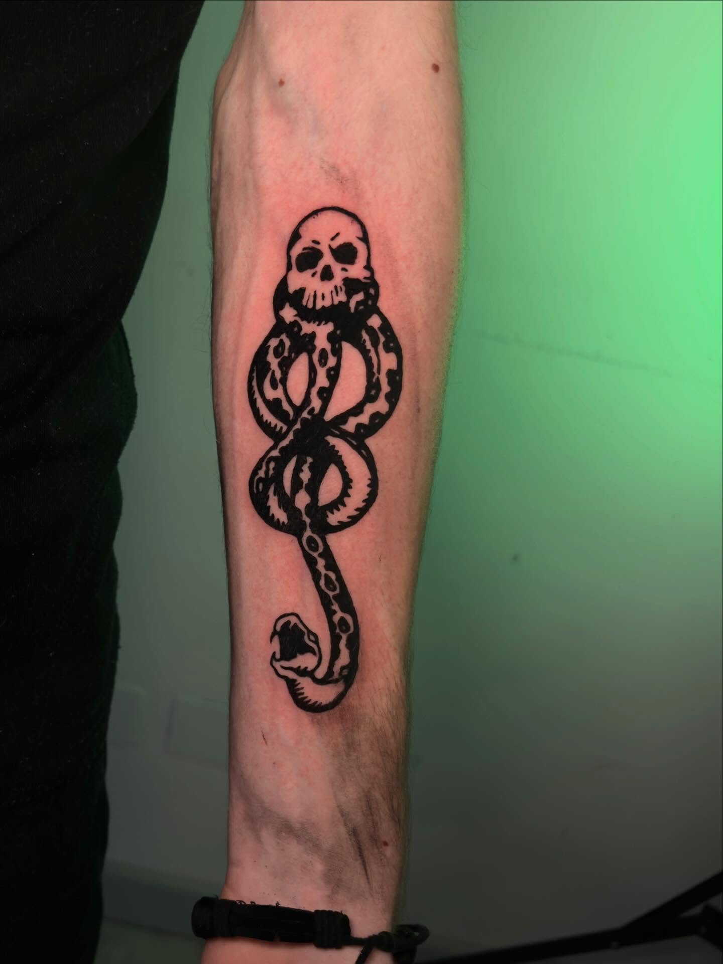 Deathly Symbol Skull