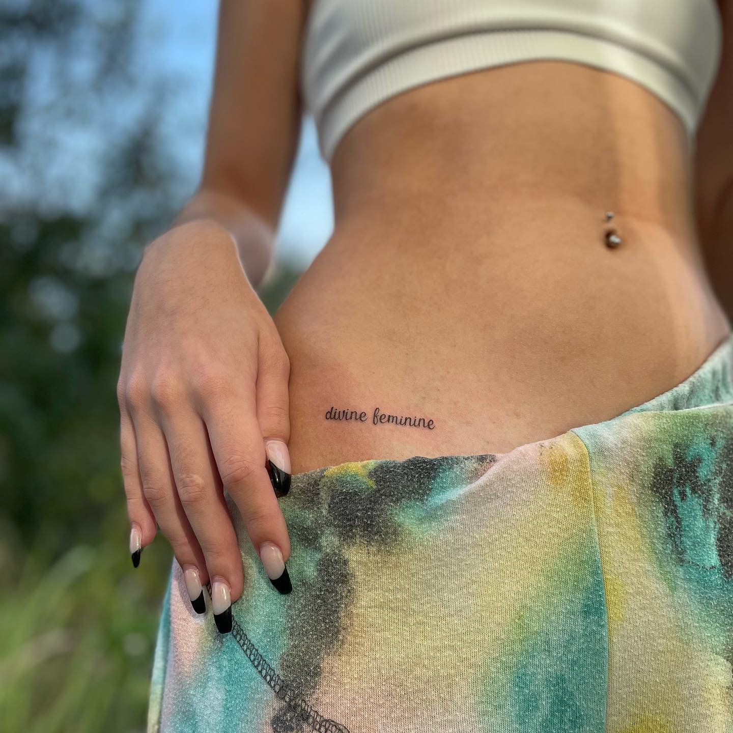 Delicate Feminine Script