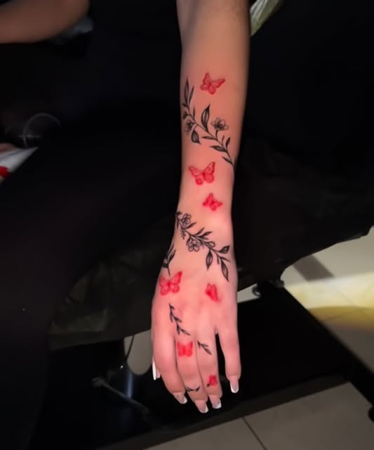 Delicate Floral and Butterflies