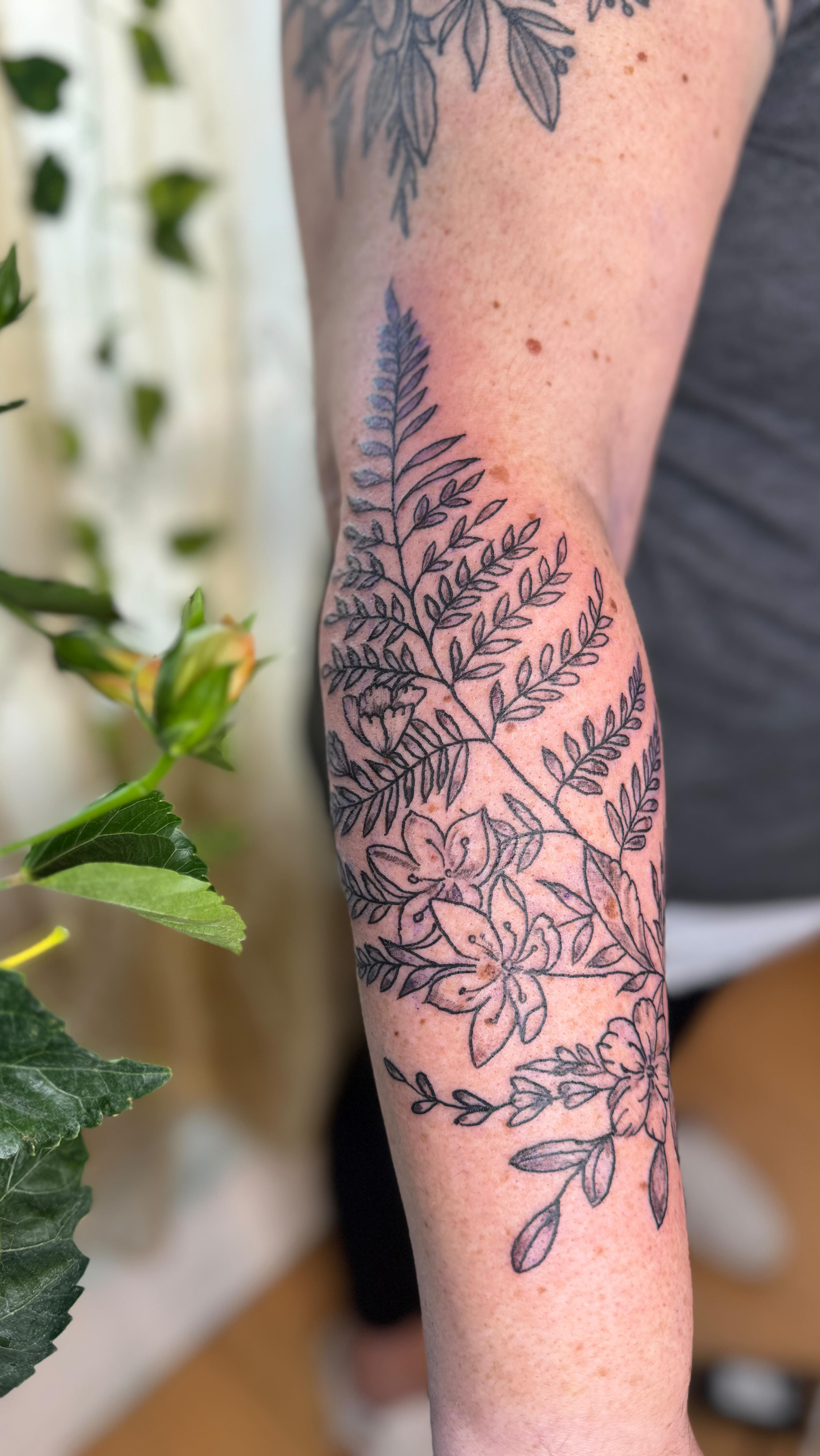 Delicate Floral Outline