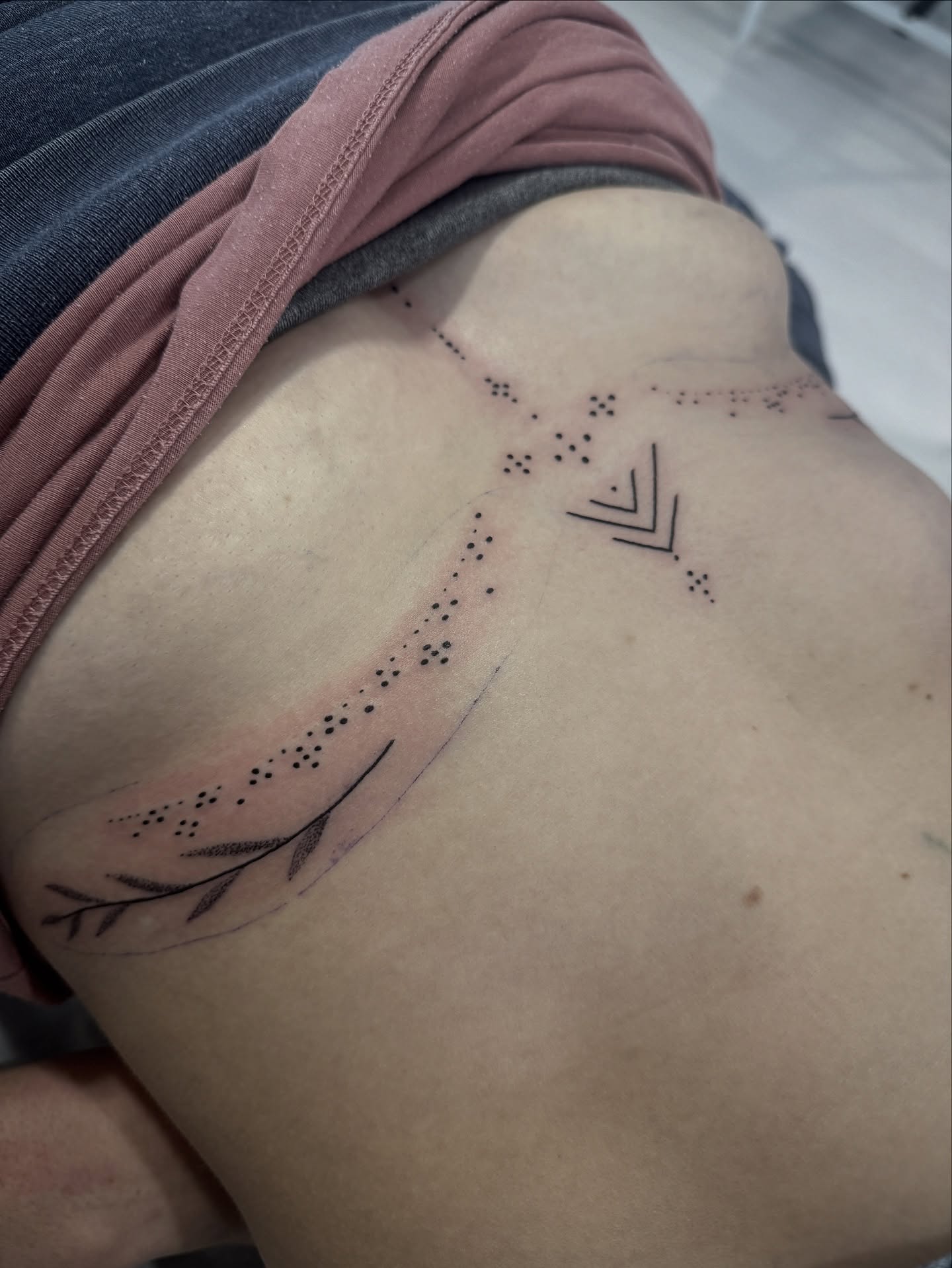 Dotwork Blossom Line
