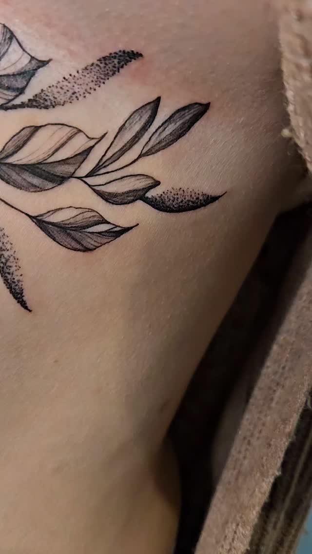 Dotwork Feather Bloom