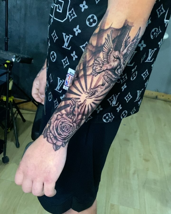 Dove and Rose Sleeve