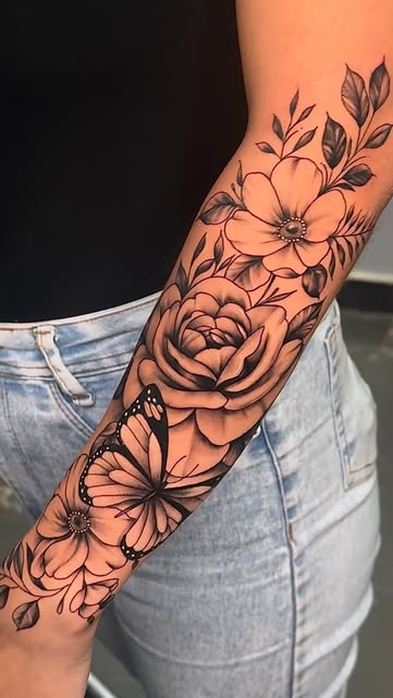 Elegant Floral Arm Sleeve