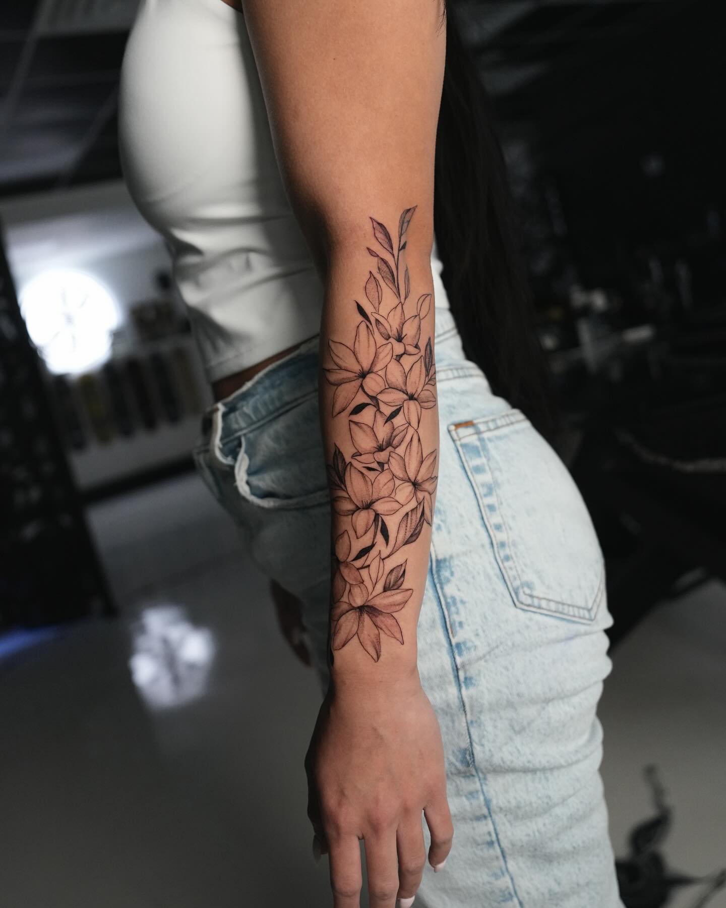Flower Tattoos on Arm: 50+ Inspiring Designs
