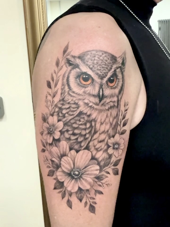 Elegant Owl with Flowers