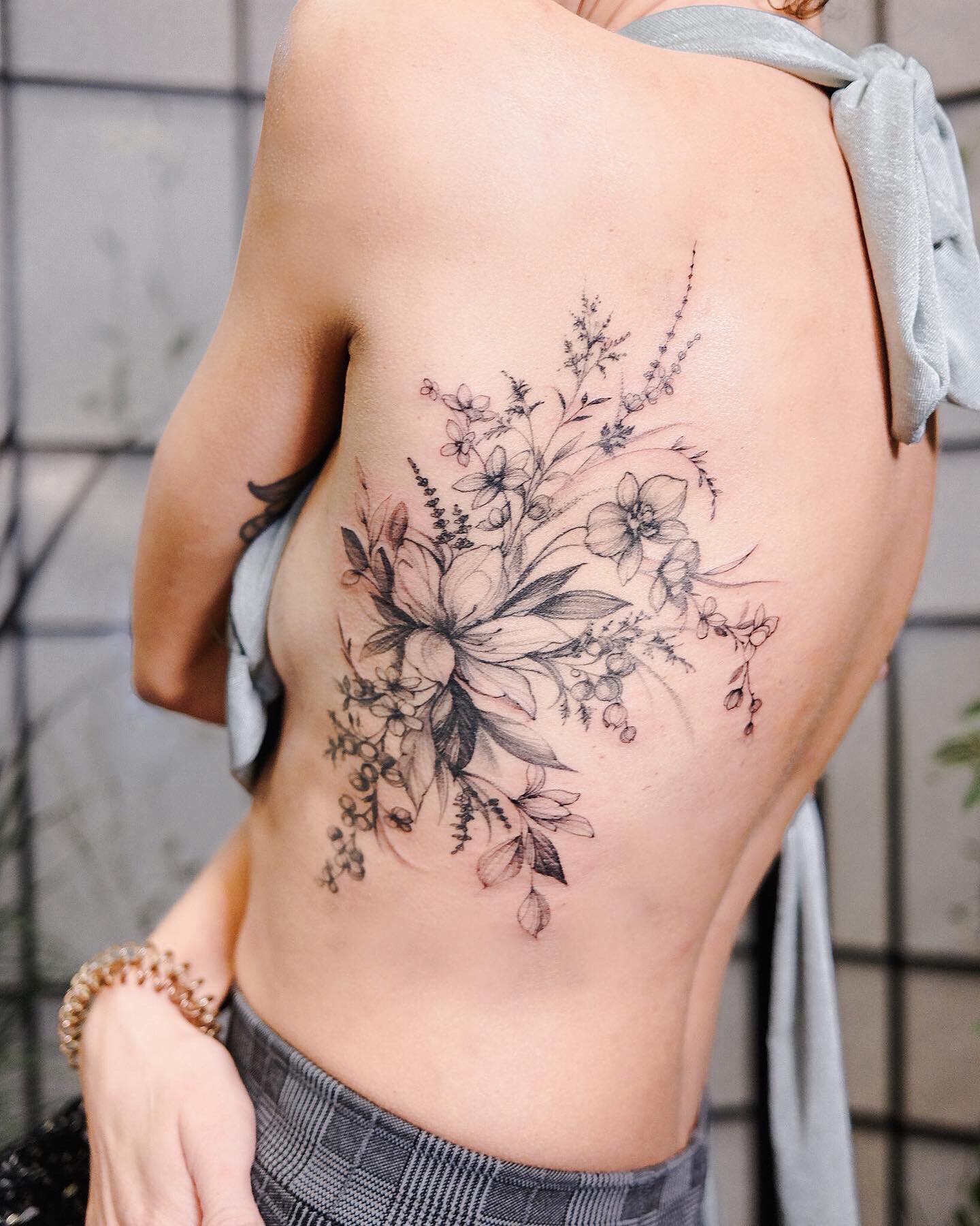Floral Rib Blossom