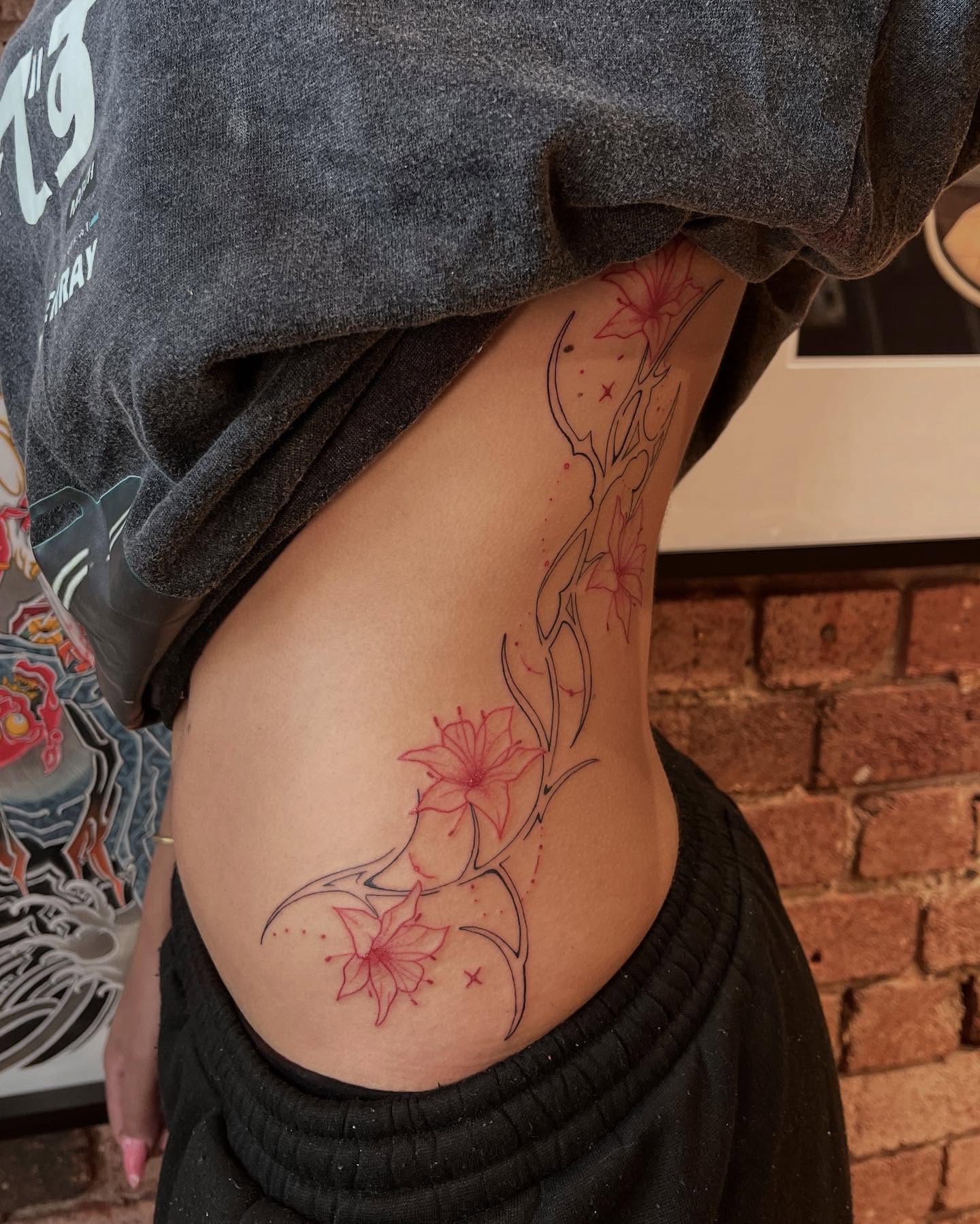 Floral Rib Blossom