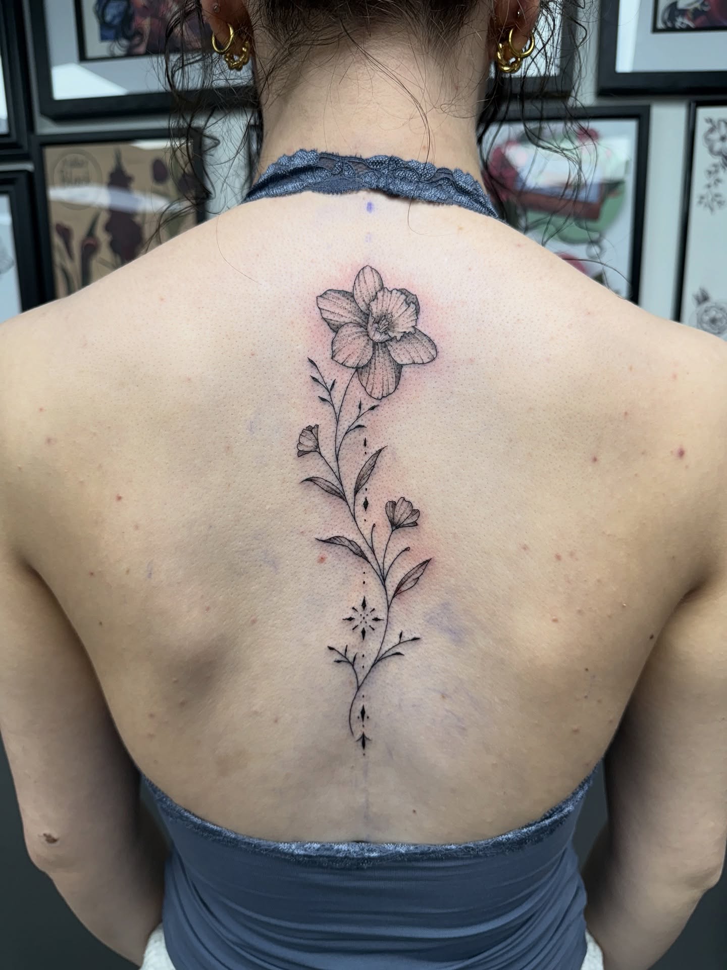 Delicate Back Flower