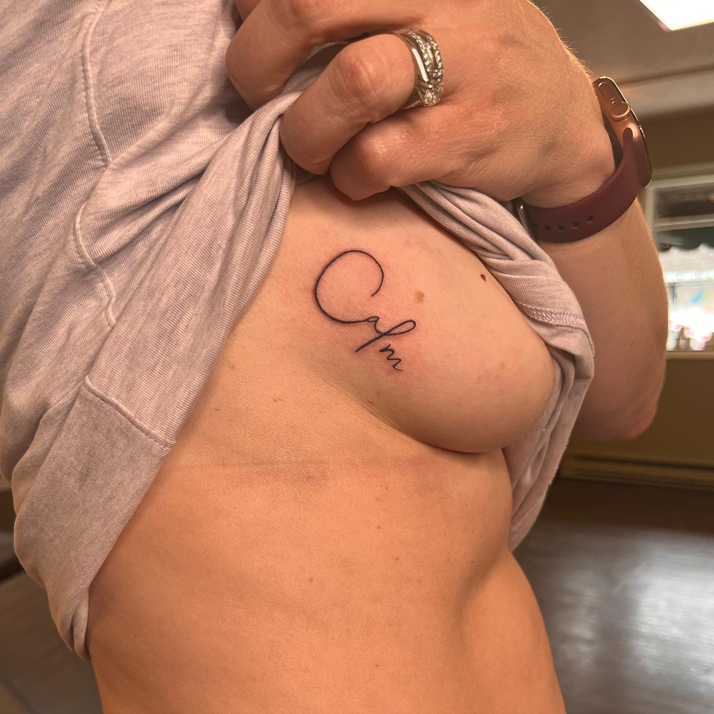 Minimal Heart Outline