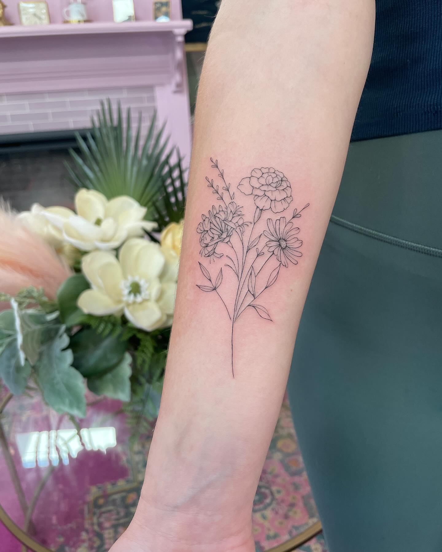 Linework Marigold Bouquet