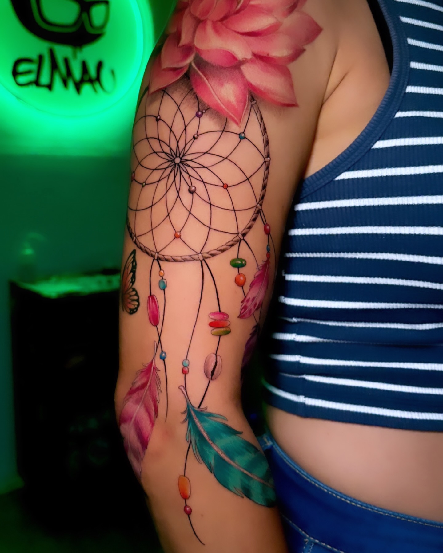 Atrapasueños en el brazo