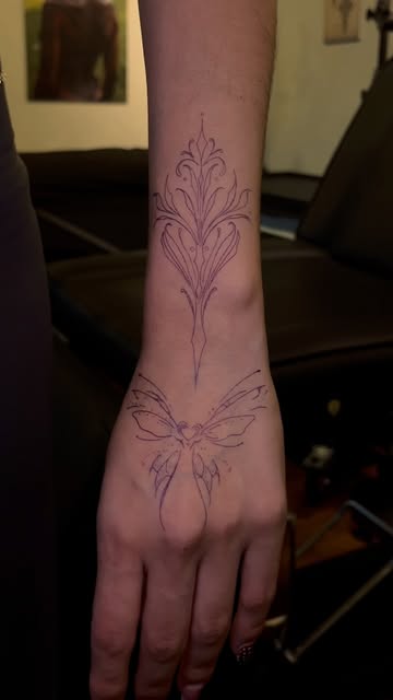 Mandala Floral Linework