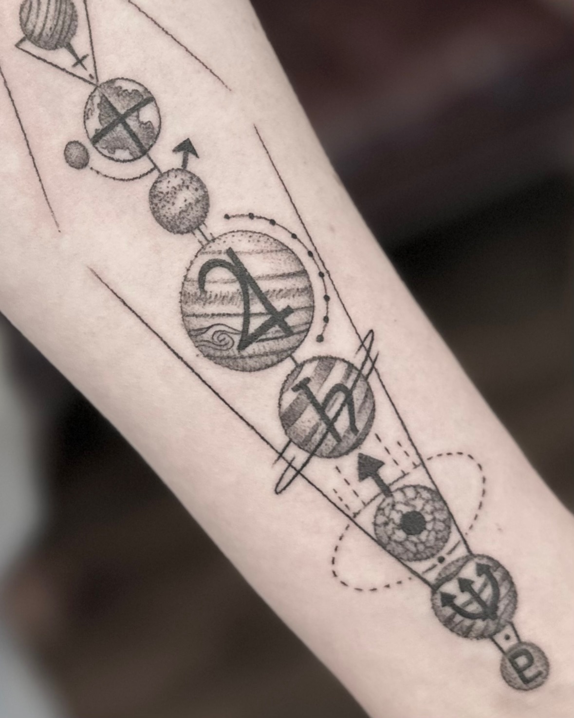 Geometric Celestial Planets