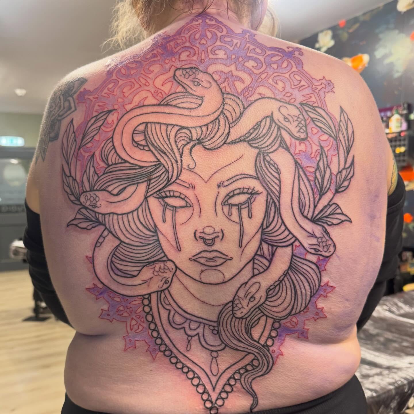 Medusa Linework Stencil