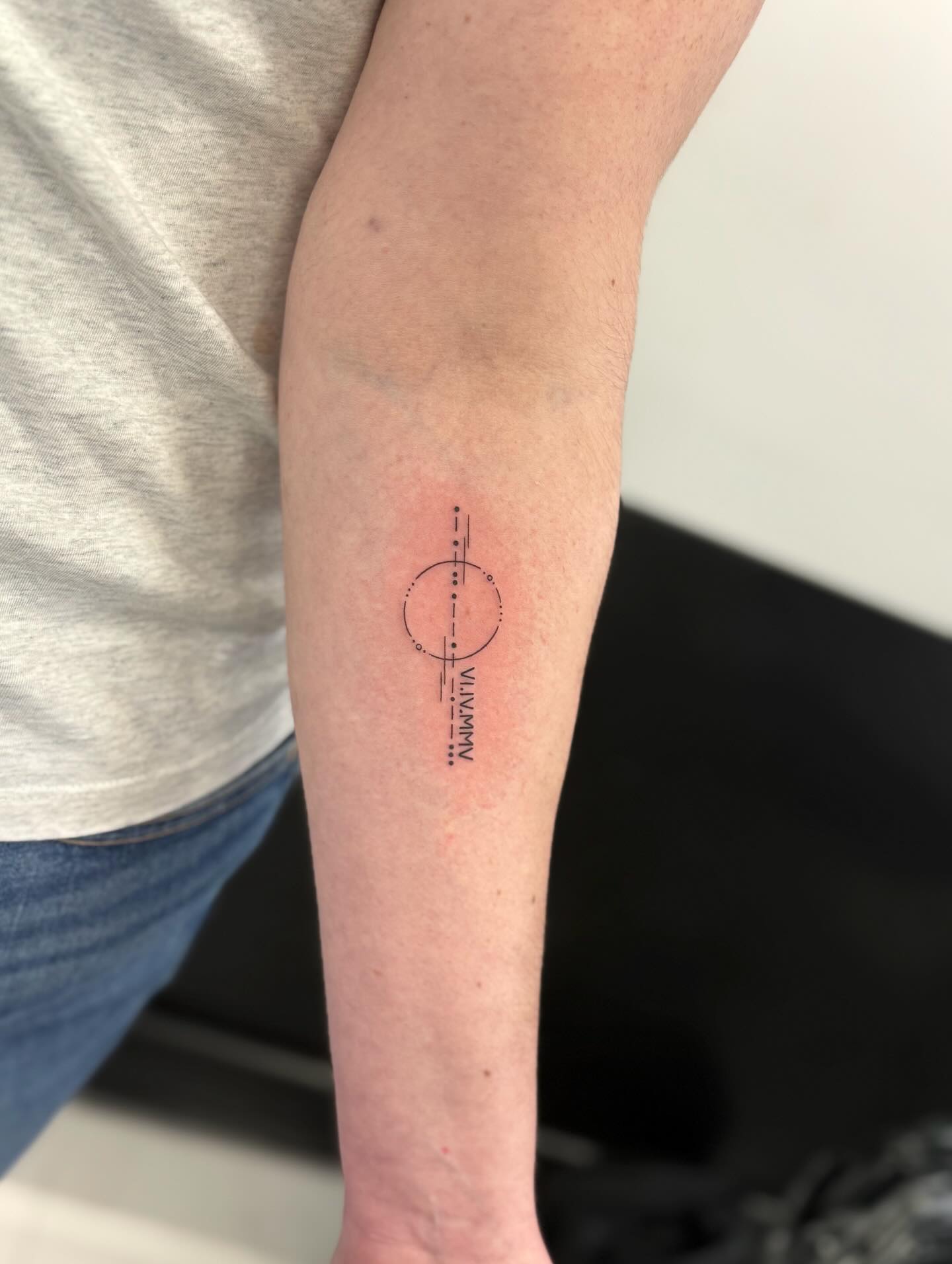 Minimal Date Halo