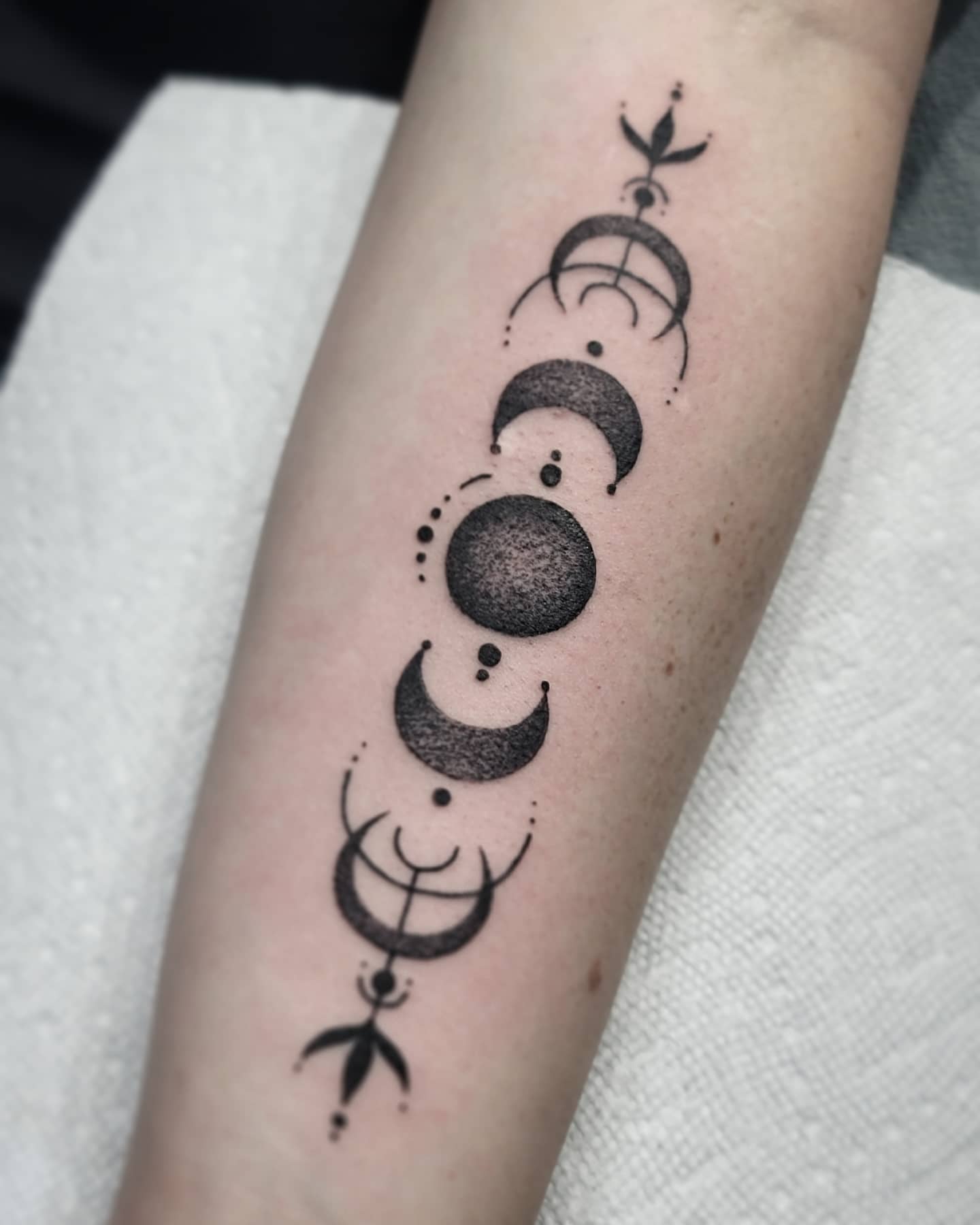 Minimalist Lunar Phases