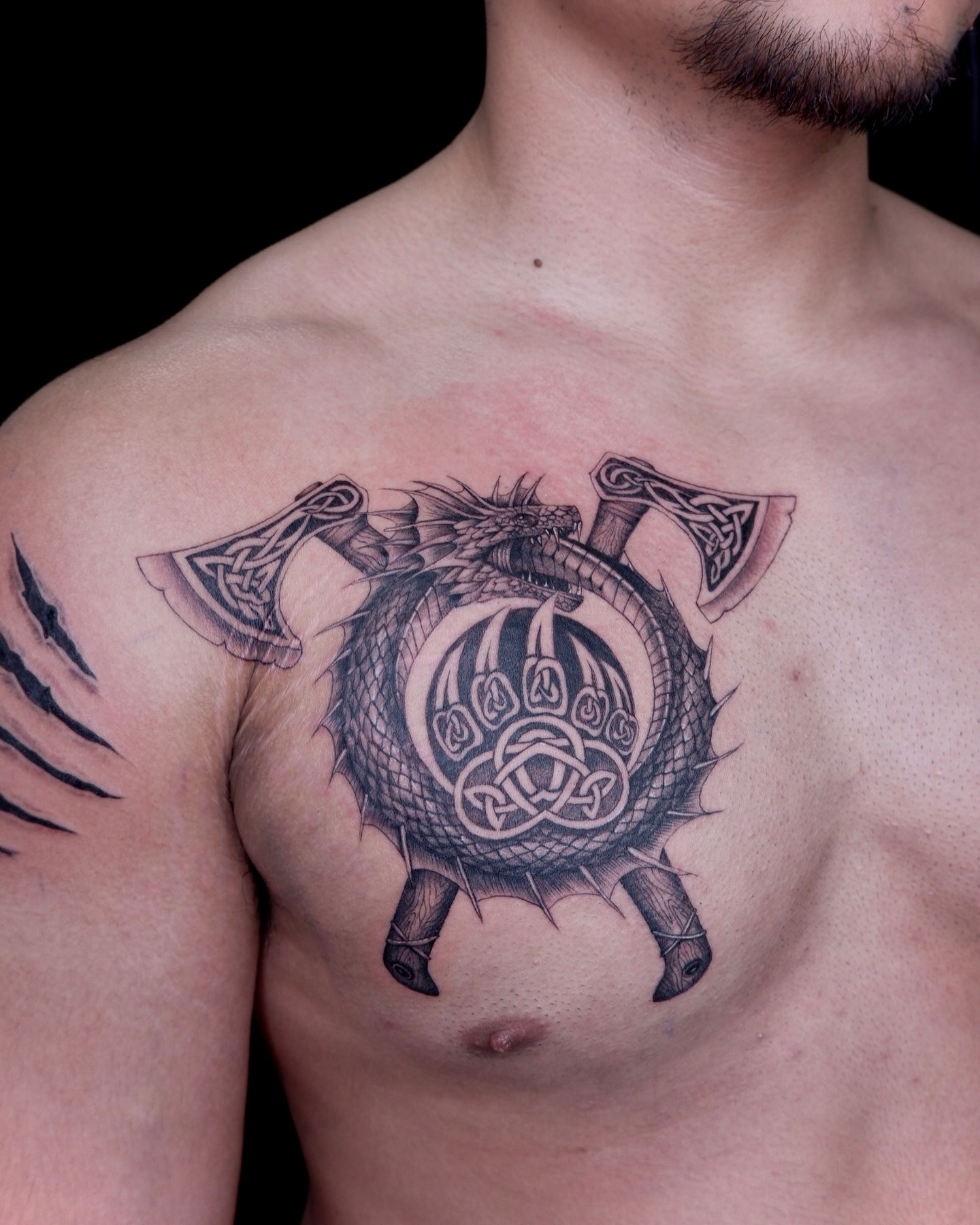 Nordic Bear Claw Emblem