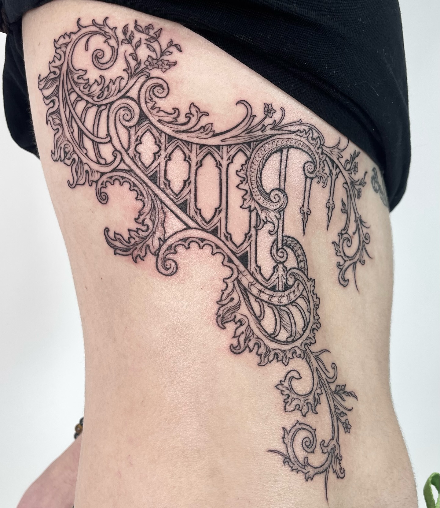 Ornate Scrollwork Ribpiece