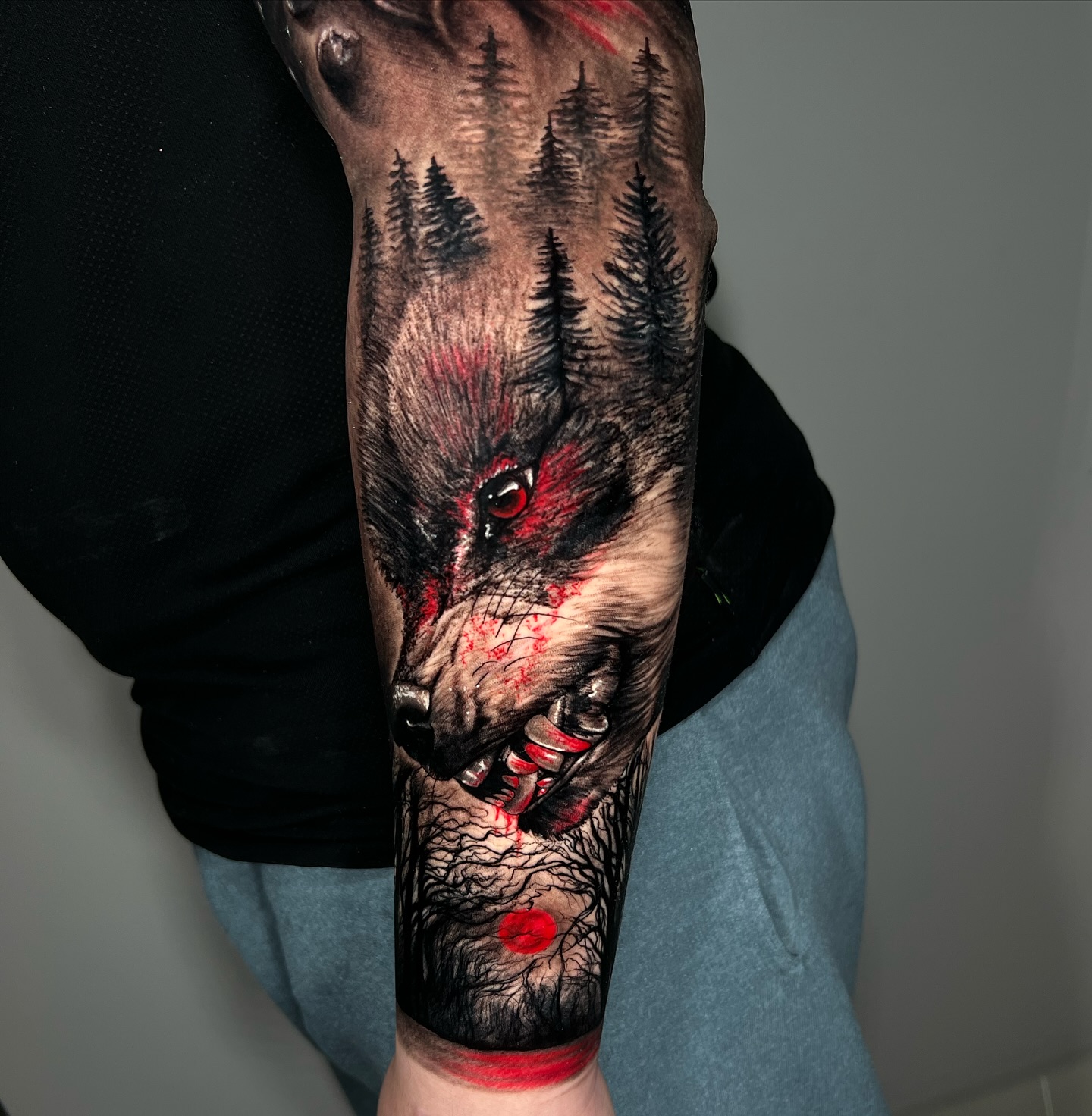 Bosque y bestia brazo