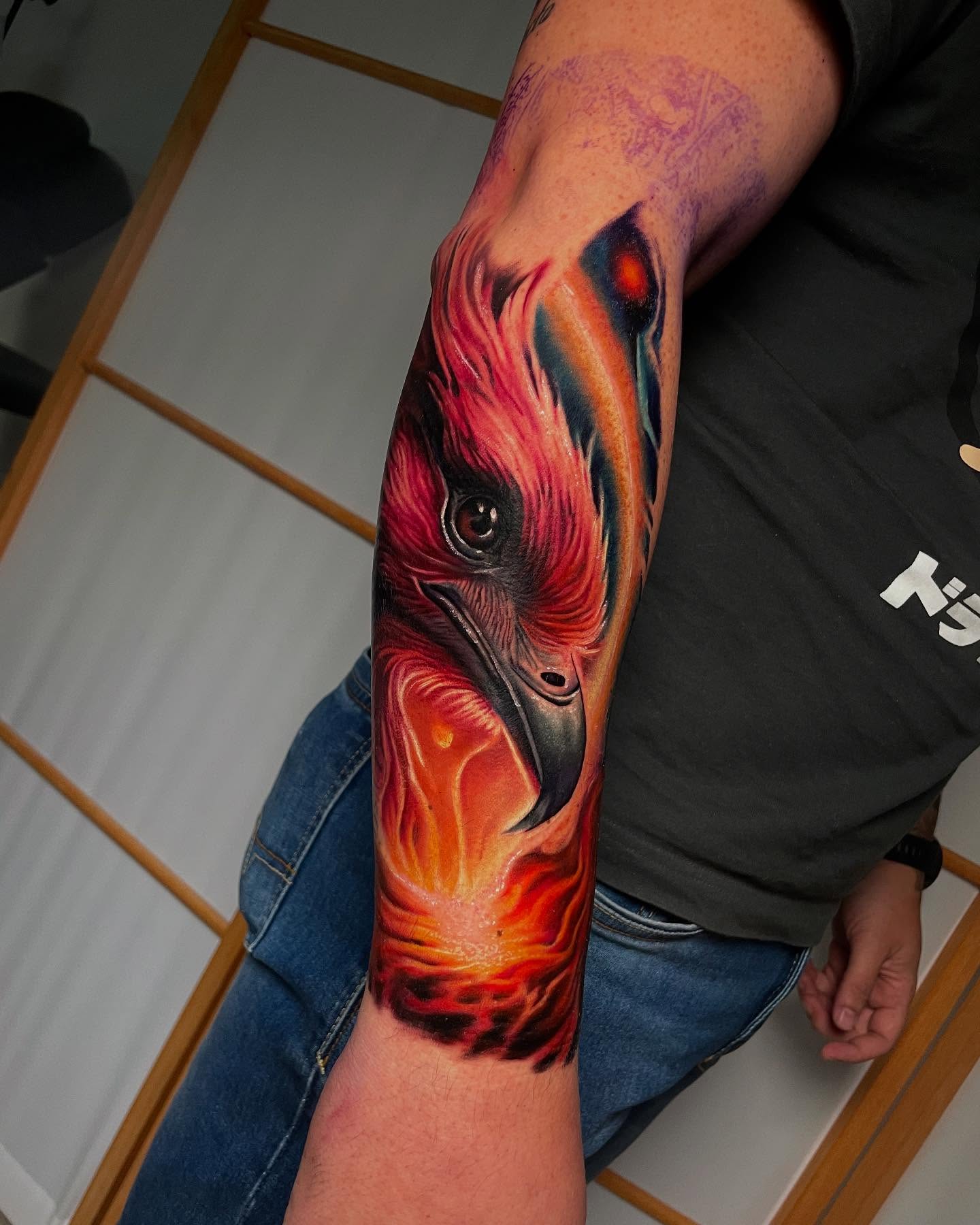 Fénix Ardiente Realista