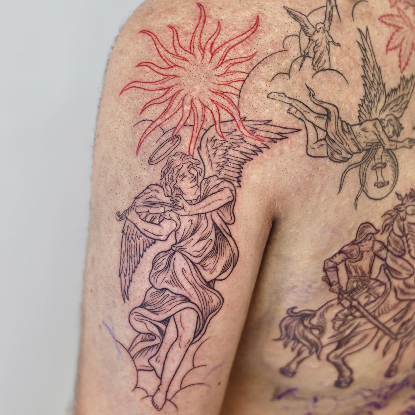 Triceps Mythic Winged Scene