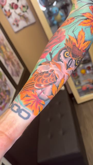 Vibrant Tiger Paw