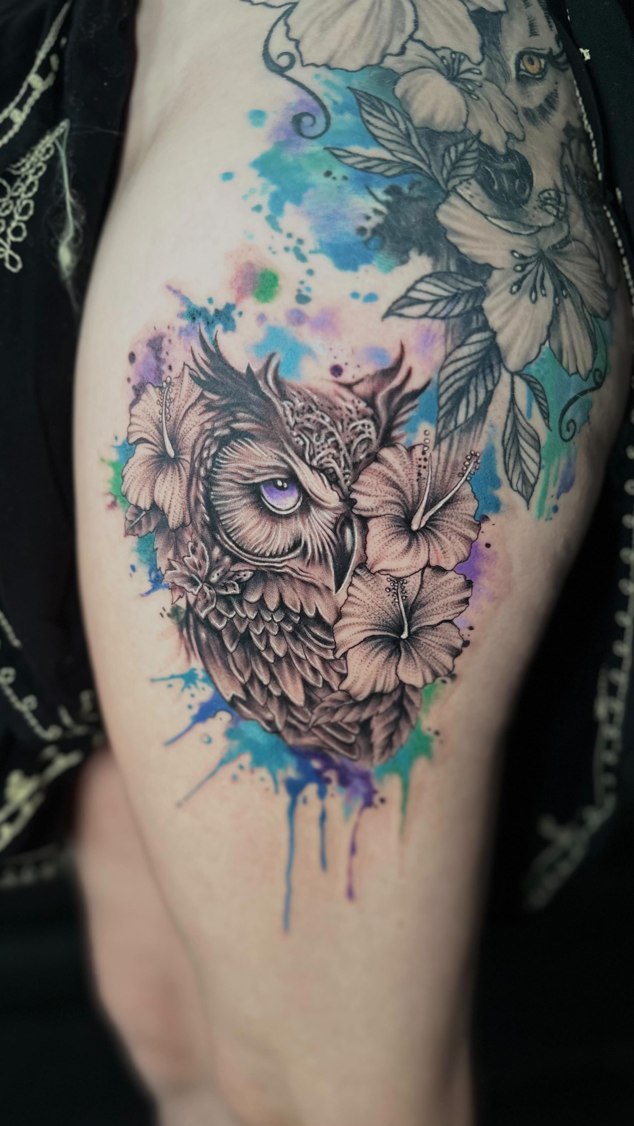 Vibrant Floral Owl